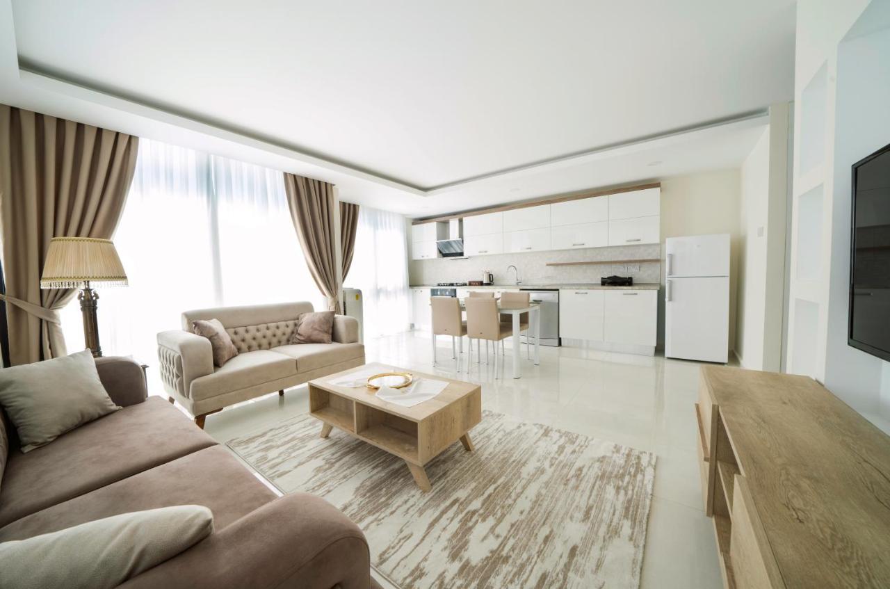 Karia Plus City Apartments Кирения Экстерьер фото